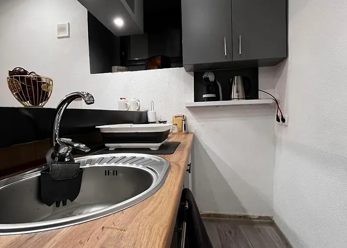 Old Town Bascarsija -modern